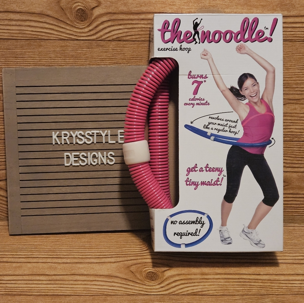 The Noodle Weighted Hula Exercise Hoop Pink